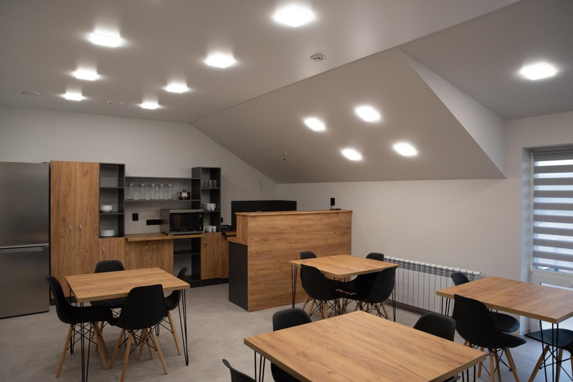 Готельні Кімнати Bodro Clinic Novovolyns'k Bagian luar foto